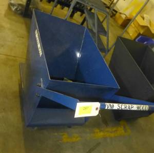 small chip dump cart