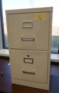 Two 2 drawer file cabinets