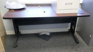 Desktable on wheels