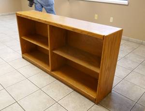 wood bookcase (adjustable height shelf)