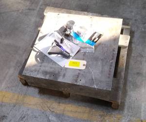 Aluminum block 18x18x5 deep