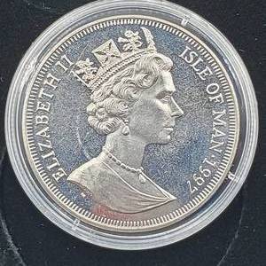 lot 110 image: 1997 Isle of Man Proof 1 Crown - Exotic Cat Series - 1 troy oz .999 Silver