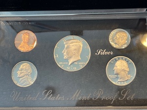 lot 53 image: 1992-S United States Mint Proof Set Silver