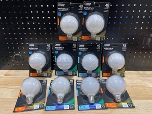 lot 25 image: Feit LED Light Bulbs