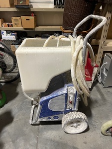 lot 63 image: Commercial Sprayer