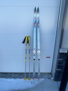 lot 79 image: Elan Cross Country Skis and Poles