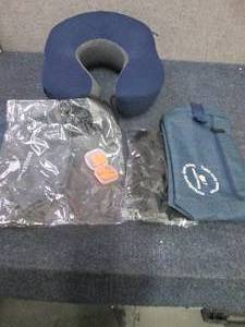 lot 33 image: Urnexttour Travel Set- Neck Pillow,...