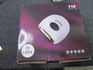 lot 65 image: 2 in 1 LEDUV Nail Lamp...