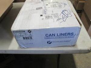 lot 152 image: Case of 150 Clear 60 Gallon 38x60 T...