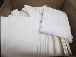 lot 165 image: Box of White Towels...