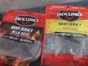 lot 229 image: 6 pks Assorted Jack Links Beef Jerk...