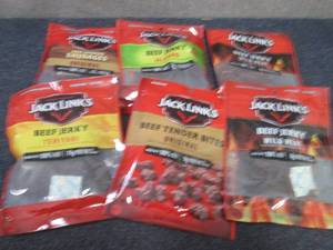 lot 230 image: 6 pks Assorted Jack Links Items...