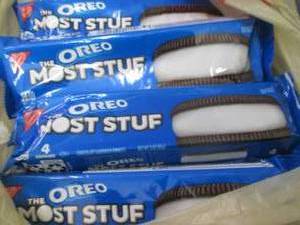 lot 241 image: 12- 3 oz Oreo Most Stuf...