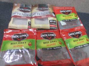 lot 250 image: 6 pks Assorted Jack Links Items...