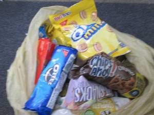 lot 330 image: 12 pks Assorted Cookies...