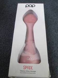 lot 382 image: Pop Sonic Spade Cleansing & Exfolia...