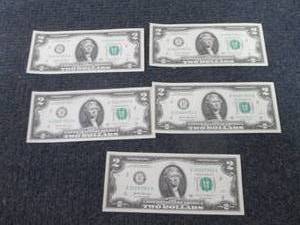 lot 409 image: 5- Sequential Uncirculated $2 Bills...