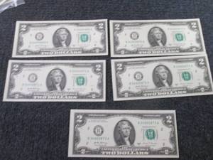 lot 410 image: 5- Sequential Uncirculated $2 Bills...