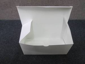 lot 428 image: Case of 250 - White Paper Boxes 4x4...