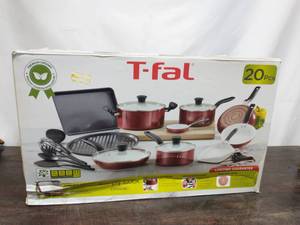 lot 22 image: T-fal 20 Piece Cookware Set