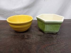 lot 101 image: Two Old Pottery Pieces