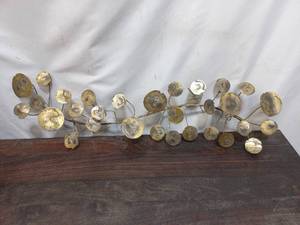 lot 125 image: MCM Brutalist Metal Wall Hanging Art