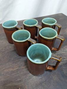 lot 218 image: Set Of Six Pottery Mugs