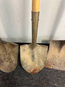 lot 183 image: 3 Wood Handled Shovels