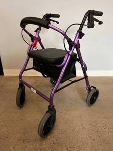 Nova Zoom 22 Seat Rolling Walker Rollator With&nbspLock N Load System &amp Storage Pouch 300lb Capacity&nbsp- Like New Condition See Youtube For More About The Lock N Load System