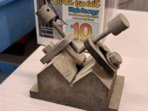 lot 531 image: V-Block