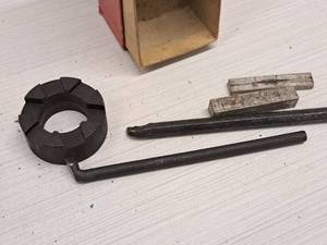 lot 543 image: Sears-Roebuck Lathe Boring Tool Holder for 12 Lathes