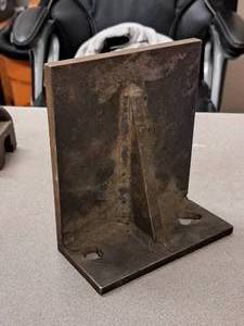 lot 508 image: Machinist Mount