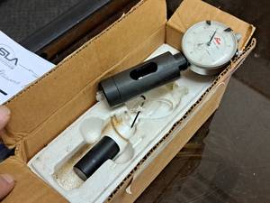 lot 575 image: Enco No. 682-05 Regulator Gauge