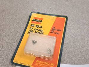 lot 562 image: Ammco Tools No. 6914 Lathe Carbide Tool Bit Set for Brake Drum and Disc Lathes