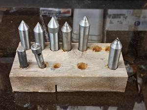 lot 590 image: Lot of (8) Assorted Countersink Bits with Storage Block