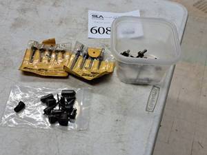 lot 608 image: Lot of (1 Tub) Assorted Drill and Countersink Bits - Stanley Screw-Mate Sets and Loose Bits