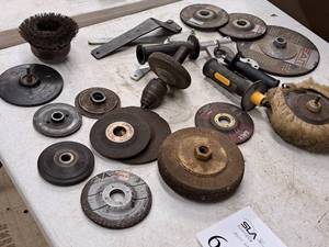 lot 665 image: Lot of (20) Assorted Grinding Wheels and Grinding Attachments