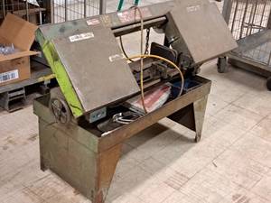 lot 488 image: Carolina Tool and Equipment Band Saw HD10