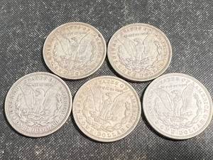 lot 16 image: 5 US MORGAN SILVER DOLLARS ALL 1921