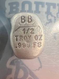 lot 58 image: � TROY OZ .999 FINE SILVER BISON BULLION BAR