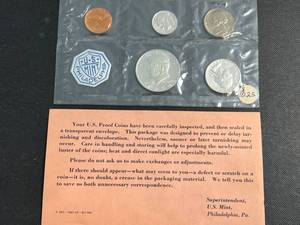 lot 05A image: 1964 US PROOF SET IN ORIGINAL ENVELOPE