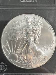 lot 11A image: 2012 AMERICAN SILVER EAGLE 1 TROY OZ .999 FINE SILVER BRILLIANT UNC