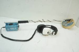 C & G Technology Bobcat Metal detector
