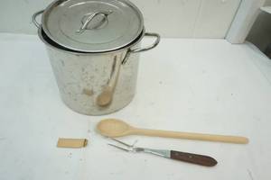 Stock pot