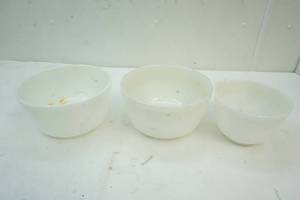 Mixing bowls