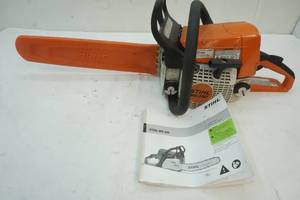 Stihl MS 250 chainsaw
