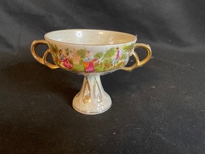 lot 228 image: Vintage Lusterware Cup with Double Gilded Gold Handles and Victorian Theme Painting