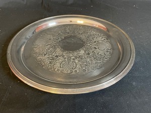 lot 233 image: Vintage Pilgrim Silver-plate Tray