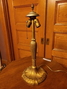 lot 322 image: Brass Lamp Base