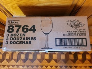lot 338 image: 3 Dozen Etched Lady Goodwood Wine Glasses